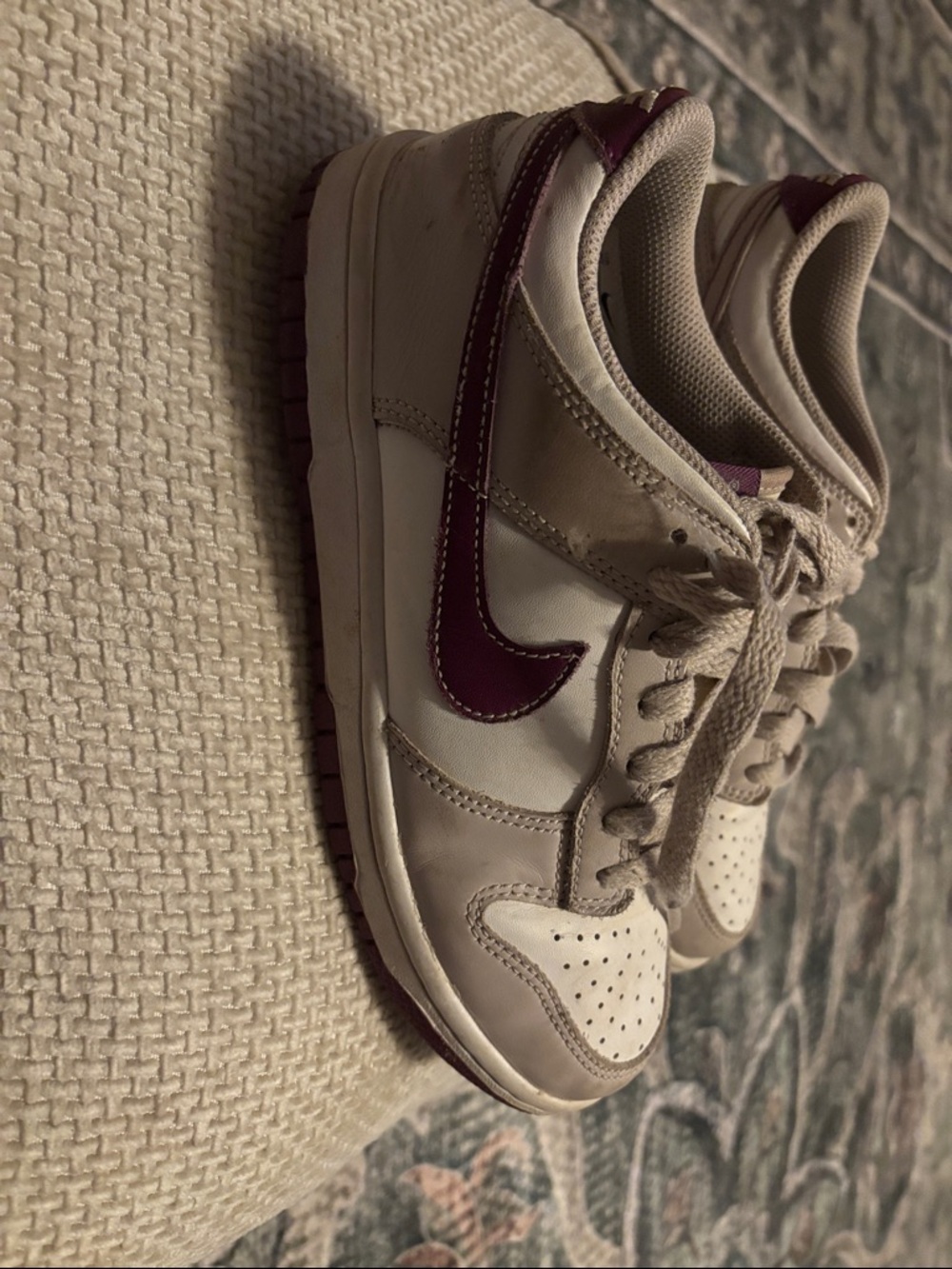 Nike White and Purple Low-Top Sneakers